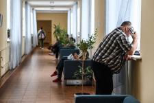 Виктор Квасов посетил тюменский "Центр оздоровления и реабилитации "Красная гвоздика"