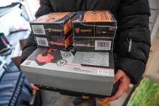 Радиооборудование для усиления связи передали участнику СВО из Тюмени