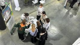 Тюменская молодежь познакомилась с работой студенческих отрядов на форуме "Труд крут"