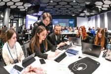 Тюменцы с помощью игрового симулятора учатся управлять межвузовским кампусом