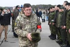 Школьники и студенты Тюменской области проходят военно-спортивную игру на полигоне ТВВИКУ Школьники и студенты Тюменской области проходят военно-спортивную игру на полигоне ТВВИКУ