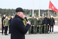 Школьники и студенты Тюменской области проходят военно-спортивную игру на полигоне ТВВИКУ Школьники и студенты Тюменской области проходят военно-спортивную игру на полигоне ТВВИКУ