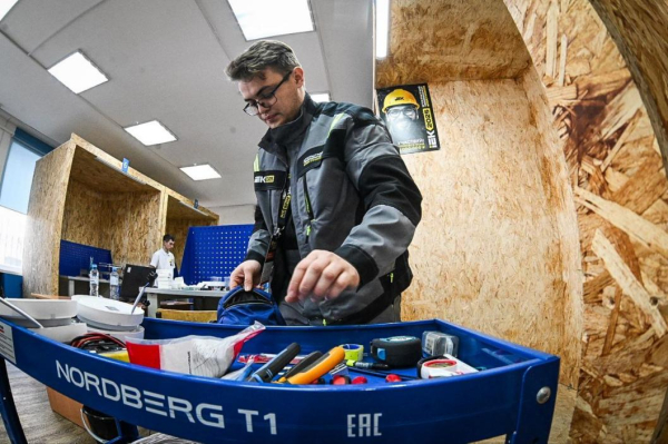 Тюмень впервые принимает полуфинал международного чемпионата электриков