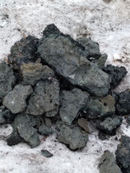 40 килограммов бетона извлекли из канализации в Тюмени 40 килограммов бетона извлекли из канализации в Тюмени