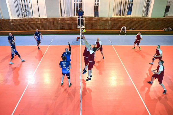 Волейболисты "Тюмени" сыграют с "Ярославичем"