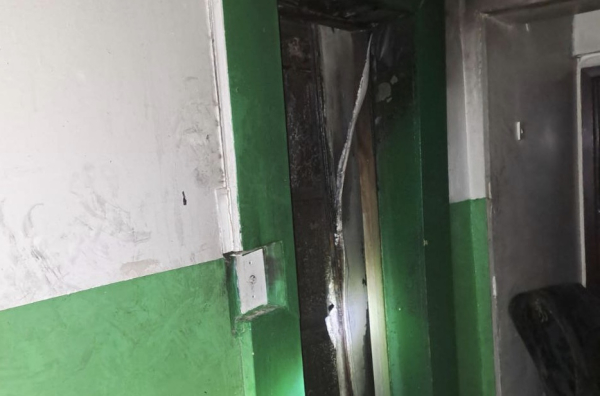 На пожаре в лифте в Тюмени пострадал один человек 