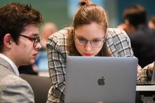 Тюменцы с помощью игрового симулятора учатся управлять межвузовским кампусом