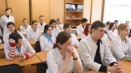 В Тюмени участники СВО встретились с будущими медиками