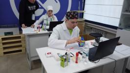 Тюменские студенты медколледжа участвуют в региональном этапе чемпионата "Профессионалы"