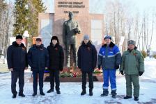 Вечный огонь зажгли в селе Вагай в честь 80-летия Победы 