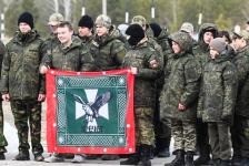 Школьники и студенты Тюменской области проходят военно-спортивную игру на полигоне ТВВИКУ Школьники и студенты Тюменской области проходят военно-спортивную игру на полигоне ТВВИКУ