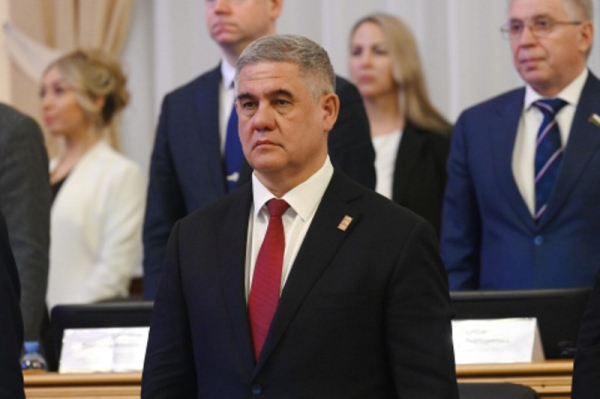 Альберт Суфианов прокомментировал закон о запрете продажи детям опасных газосодержащих товаров Альберт Суфианов прокомментировал закон о запрете продажи детям опасных газосодержащих товаров