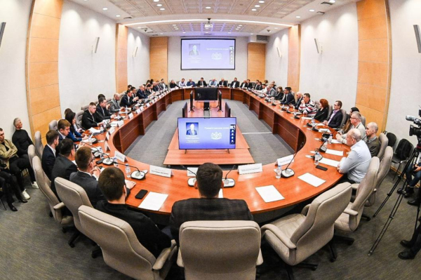 В Тюмени стартовала ежегодная стратегическая сессия участников Нефтегазового кластера