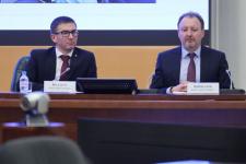 Предупреждение межнациональных конфликтов обсудили на совете при полпреде в УФО 