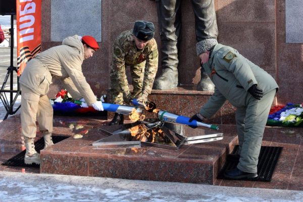 Вечный огонь зажгли в селе Вагай в честь 80-летия Победы 