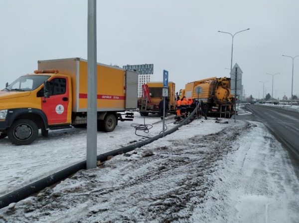 40 килограммов бетона извлекли из канализации в Тюмени 40 килограммов бетона извлекли из канализации в Тюмени