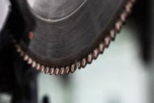 Тюменский завод выпускает огнеупорные фасады для жилых домов