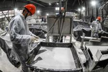 Тюменский завод выпускает огнеупорные фасады для жилых домов