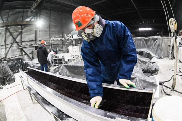 Тюменский завод выпускает огнеупорные фасады для жилых домов