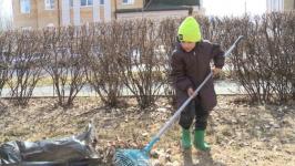 Тюменские журналисты привели в порядок свой сквер Тюменские журналисты привели в порядок свой сквер