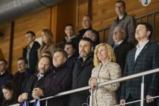 "Динамо-Тюмень" и "ЦифроVой СпецнаZ" сыграли в хоккей в честь 80-летия Победы