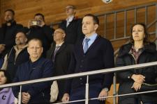 "Динамо-Тюмень" и "ЦифроVой СпецнаZ" сыграли в хоккей в честь 80-летия Победы