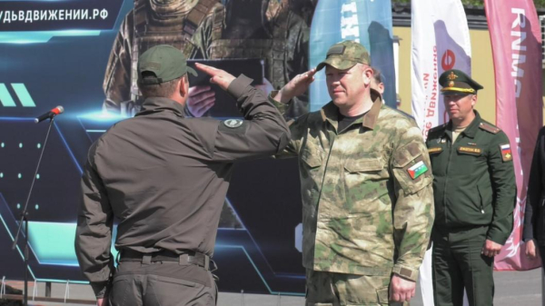 "Зарница 2.0" стартовала в Тюмени "Зарница 2.0" стартовала в Тюмени