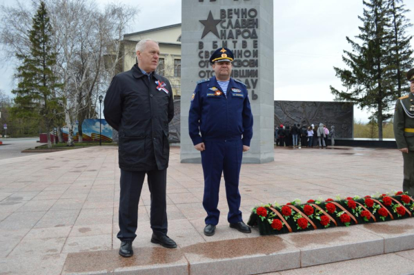 В Тюмени представители национальных объединений почтили память героев Великой Победы 