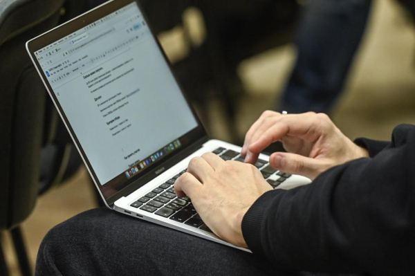 В июне вступают в силу законы по борьбе с кибермошенниками