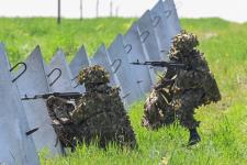 Тюменский депутат предал учебному центру ТВВИКУ противотанковые заграждения