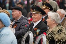 В аэропорту Плеханово открыли памятник тюменским авиаторам-участникам Великой Отечественной войны