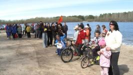 Первый в истории "Бессмертный полк" на воде и в воздухе провели в Нижнетавдинском районе Первый в истории "Бессмертный полк" на воде и в воздухе провели в Нижнетавдинском районе