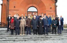 В Тюмени представители национальных объединений почтили память героев Великой Победы 