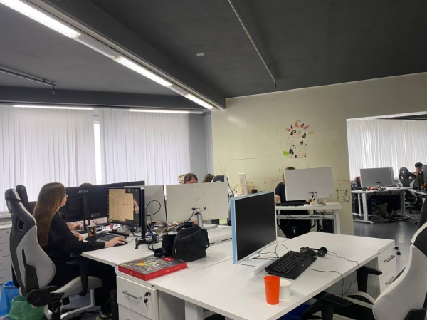 Ботов-экскурсоводов для Эрмитажа создают в тюменской компании