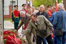 В аэропорту Плеханово открыли памятник тюменским авиаторам-участникам Великой Отечественной войны