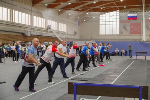 Тюменцы проведут чемпионат УФО по спортивному метанию ножа