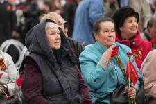 В аэропорту Плеханово открыли памятник тюменским авиаторам-участникам Великой Отечественной войны