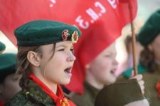 Победным "Ура" встретили тюменцы "Эшелон Победы" на перроне железнодорожного вокзала Победным "Ура" встретили тюменцы "Эшелон Победы" на перроне железнодорожного вокзала