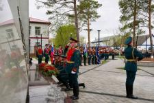 В аэропорту Плеханово открыли памятник тюменским авиаторам-участникам Великой Отечественной войны