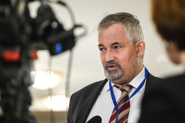 Тюменский форум по ИИ для предпринимателей собрал 2100 участников