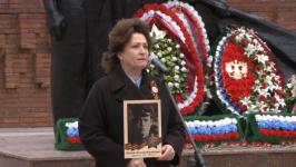 Митинг провели участники патриотического автопробега на площади Памяти в Тюмени Митинг провели участники патриотического автопробега на площади Памяти в Тюмени