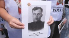 В Тюмени прошла акция памяти в честь земляков-участников Парада Победы на Красной площади В Тюмени прошла акция памяти в честь земляков-участников Парада Победы на Красной площади