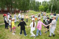 В День окружающей среды в Тюмени поощрили участников городского конкурса "Экология начинается с семьи" В День окружающей среды в Тюмени поощрили участников городского конкурса "Экология начинается с семьи"