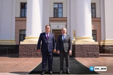 Александр Моор провел переговоры с делегацией из Таджикистана Александр Моор провел переговоры с делегацией из Таджикистана