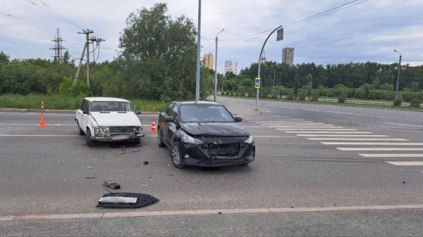 В ДТП на улице Алебашевской в Тюмени пострадал ребёнок
