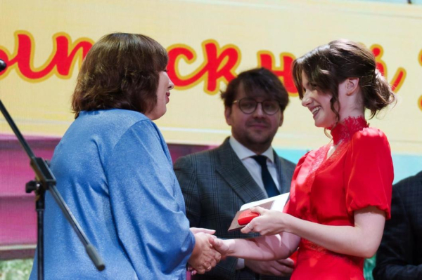 27 учеников ФМШ Тюменской области выпустились с медалями