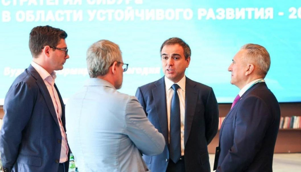 Александр Моор: СИБУР является надежным и ответственным партнером региона Александр Моор: СИБУР является надежным и ответственным партнером региона