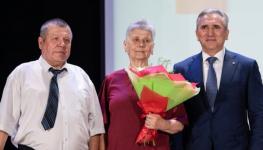 Александр Моор поздравил жителей Ярковского района со 100-летием их малой родины