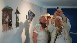 30 тюменских мастеров показали изделия на выставке "Магия прикладного искусства" 30 тюменских мастеров показали изделия на выставке "Магия прикладного искусства"