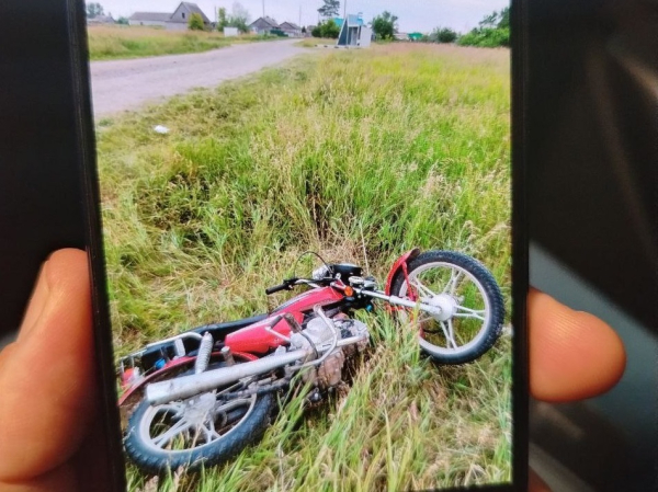 Трое подростков в Абатском районе получили ранения, прокатившись на мопеде